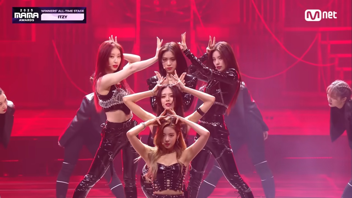 ITZY at the 2025 MAMA Awards 