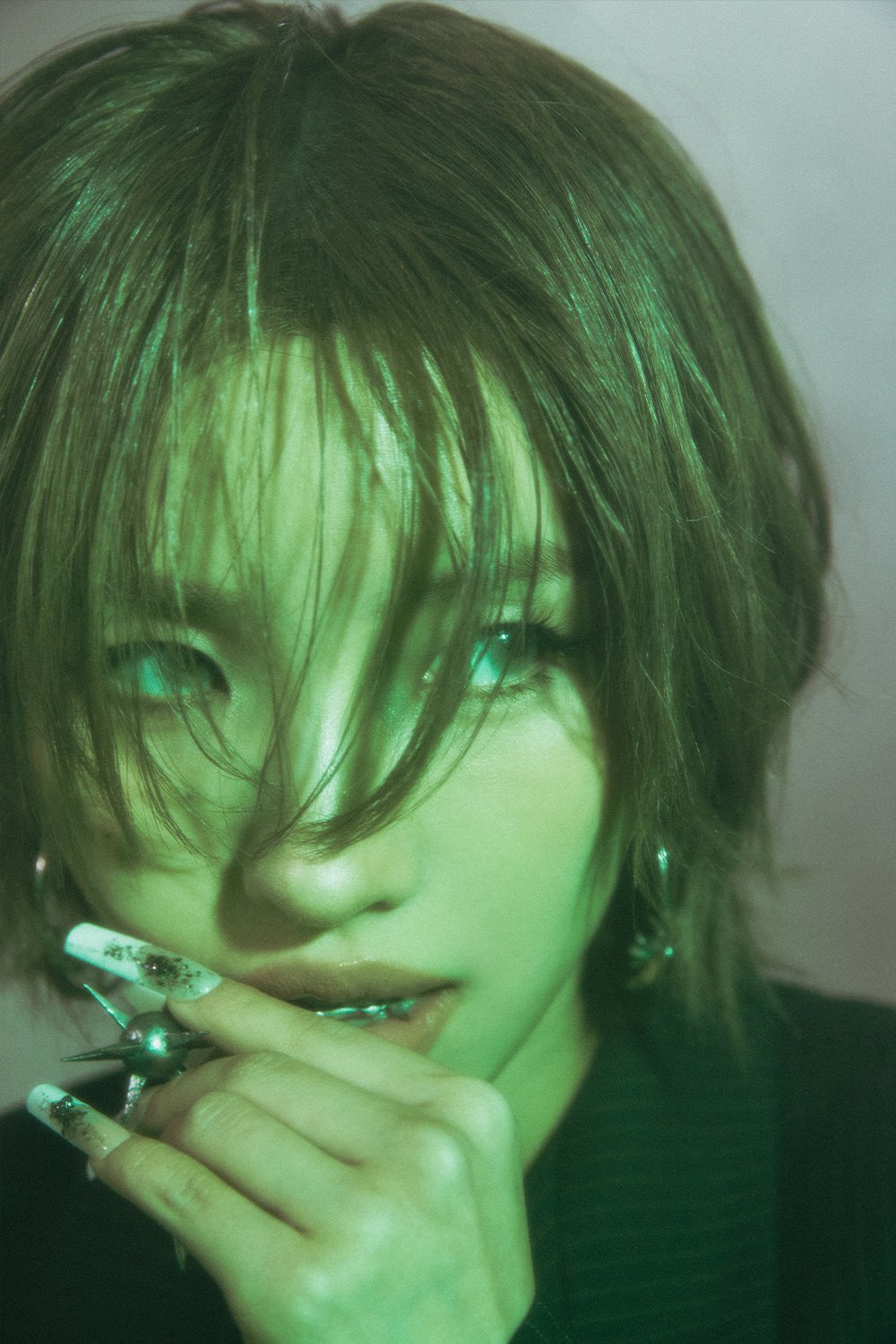 Soyeon, leader et productrice exécutive d'i-dle, en gros plan concept